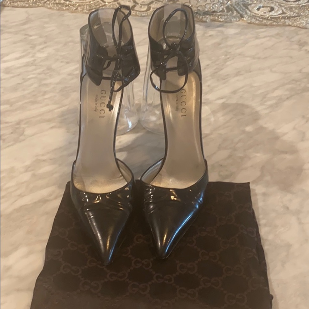 Vintage Patent Leather Gucci Shoes w Ankle strap
